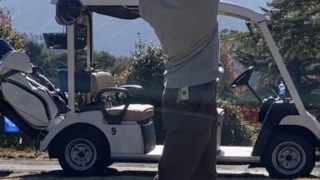 左足にうまく乗り切れず右足に体重が残る理由